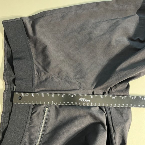 Athleta Pants Womens 10 Black Mod Trekkie Crop Zip Ankle Nylon Stretch Ripstop - Picture 7 of 13